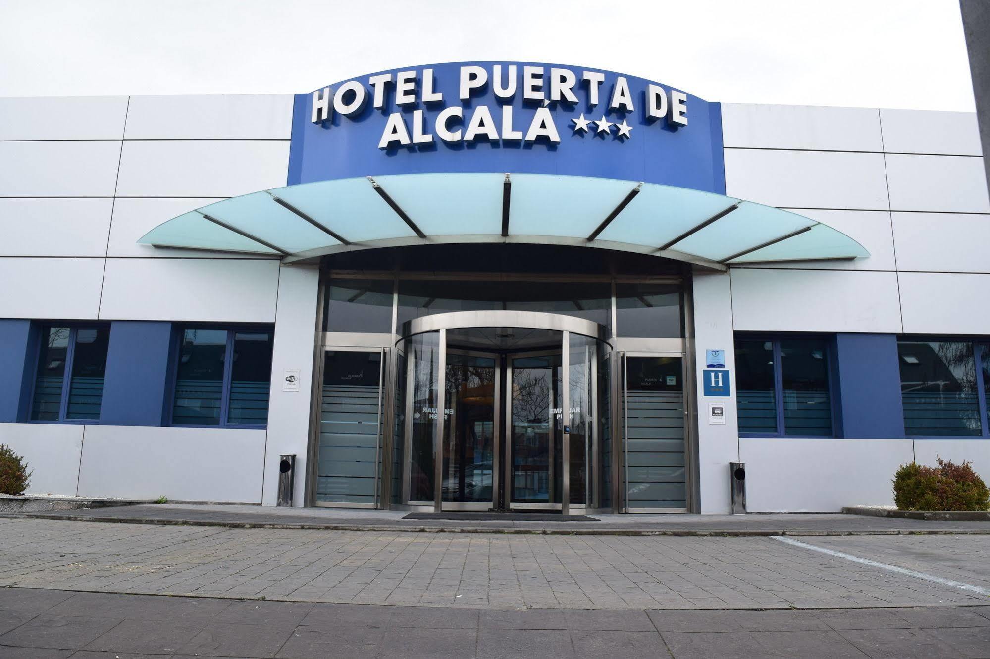 Hotel Puerta De Alcala Alcala de Henares Exterior photo